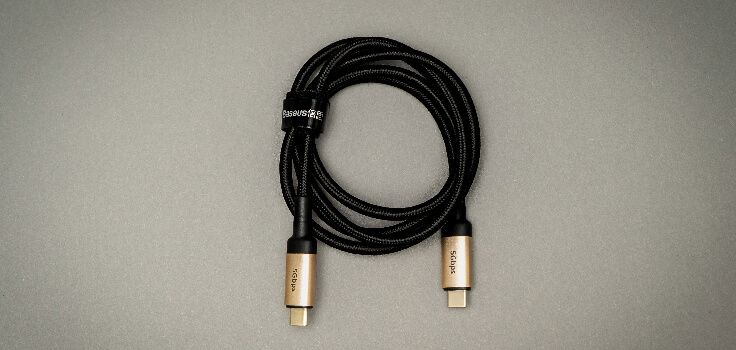 Gevlochten-usb-c-naar-usb-c-kabel