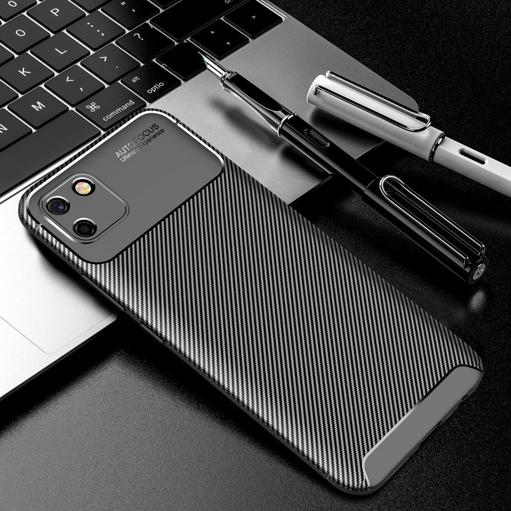 Realme C11 Hoesje Siliconen Carbon TPU Back Cover Zwart afbeelding 2