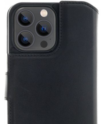 Minim 2-in-1 iPhone 13 Pro Hoesje Book Case en Back Cover Zwart Hoesjes
