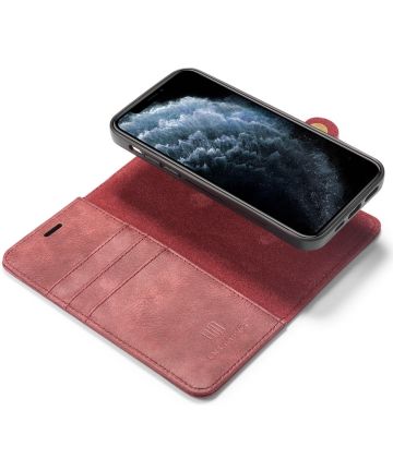 Apple iPhone 13 Pro Max Hoesje 2-in-1 Book Case en Back Cover Rood Hoesjes