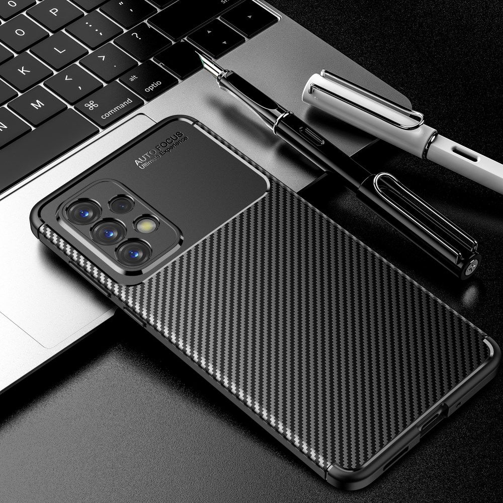 Samsung Galaxy A73 5G Hoesje Siliconen Carbon TPU Back Cover Zwart afbeelding 5