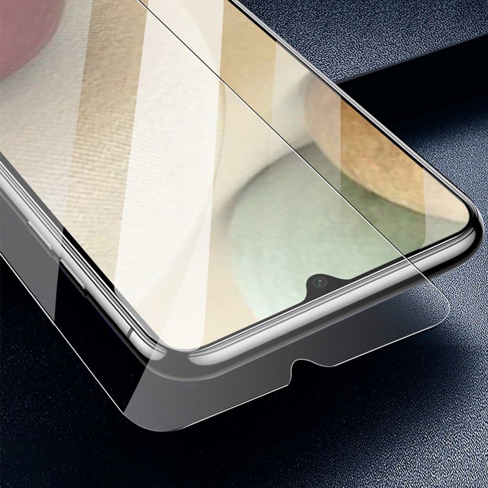 Amorus Samsung Galaxy A13 5G / A04s Screen Protector Tempered Glass afbeelding 3