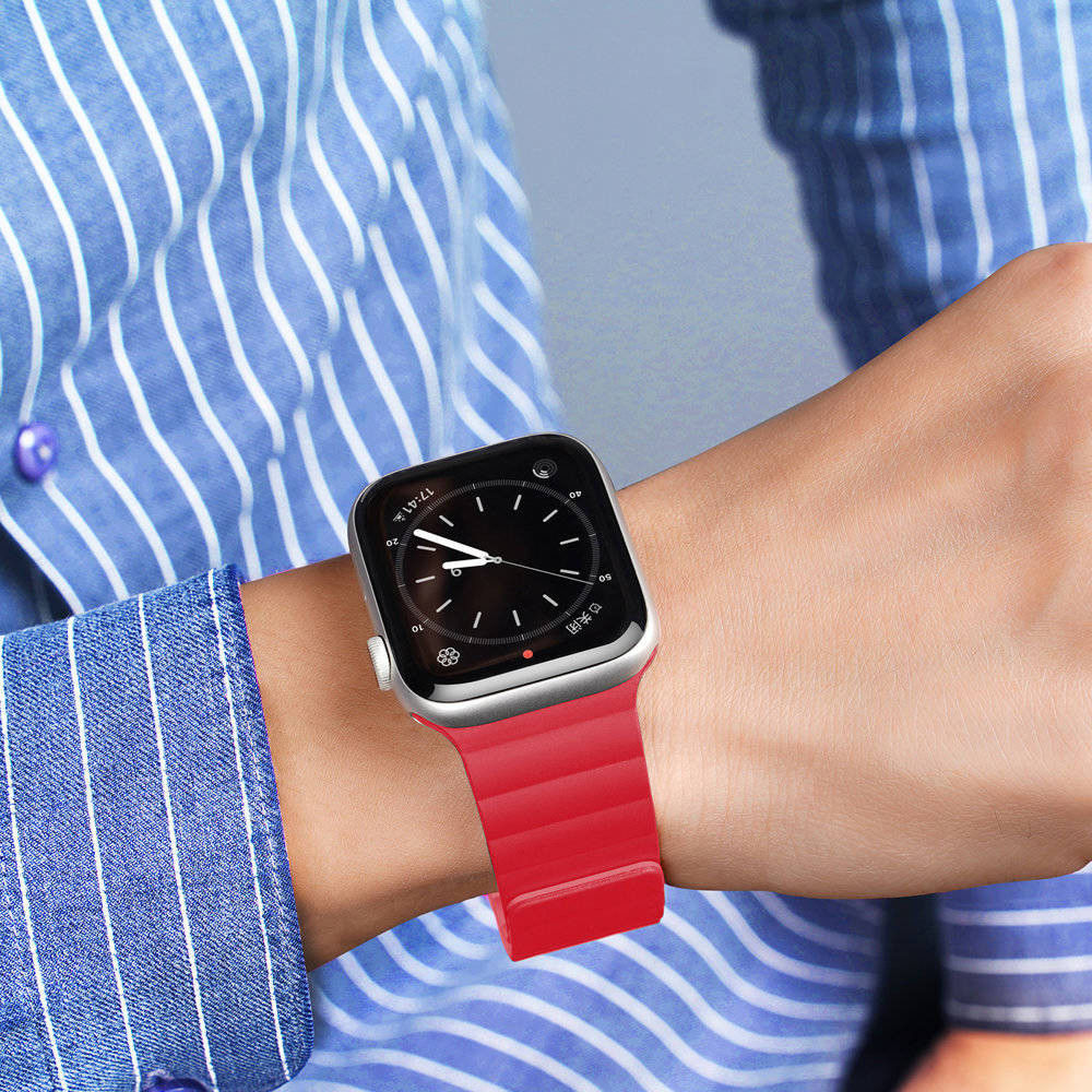 Dux Ducis Apple Watch Bandje - 1-10/SE - 38/40/41/42MM - Magneetsluiting - Rood afbeelding 4