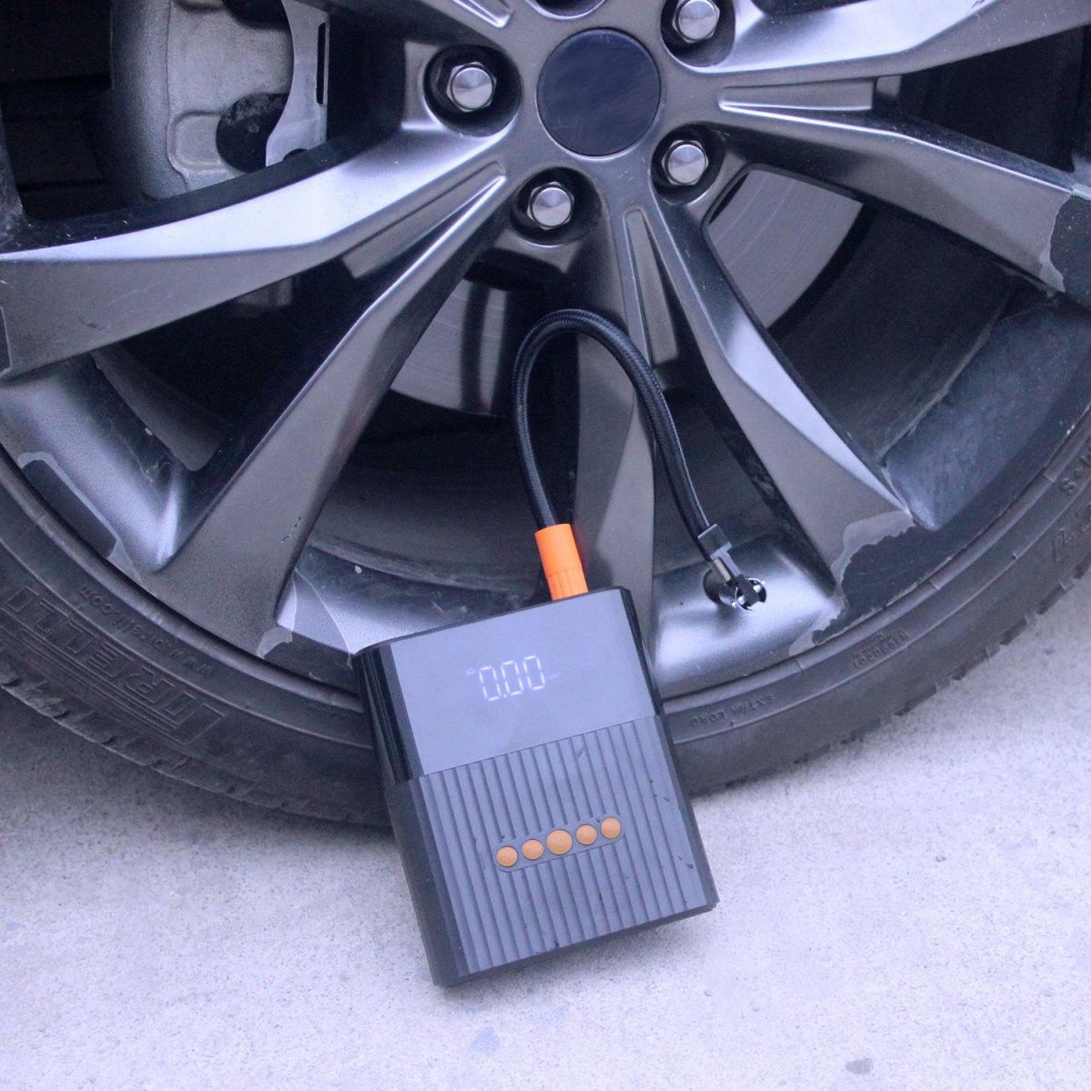 4smarts Pitstop+ 8.800 mAh Powerbank Jumpstarter voor Auto met Compressor afbeelding 4