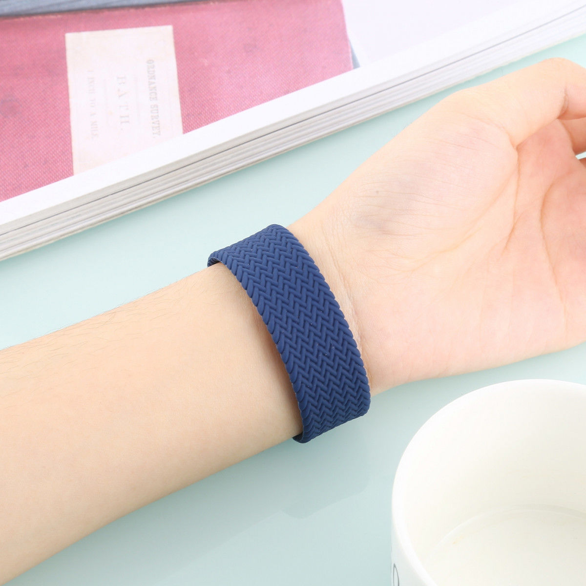 Apple Watch 1-9/SE 41/40/38MM Bandje Solo Loop Geweven Blauw Maat: M afbeelding 4