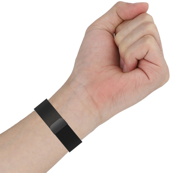 Fitbit Charge 5 Bandje Milanese Staal met Magneetsluiting Zilver afbeelding 6