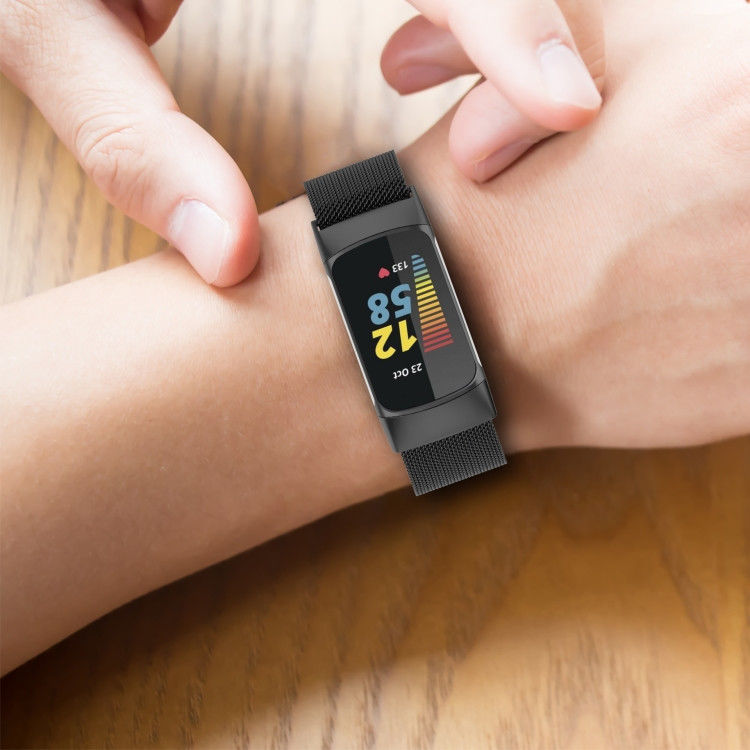 Fitbit Charge 5 Bandje Milanese Staal met Magneetsluiting Goud afbeelding 5