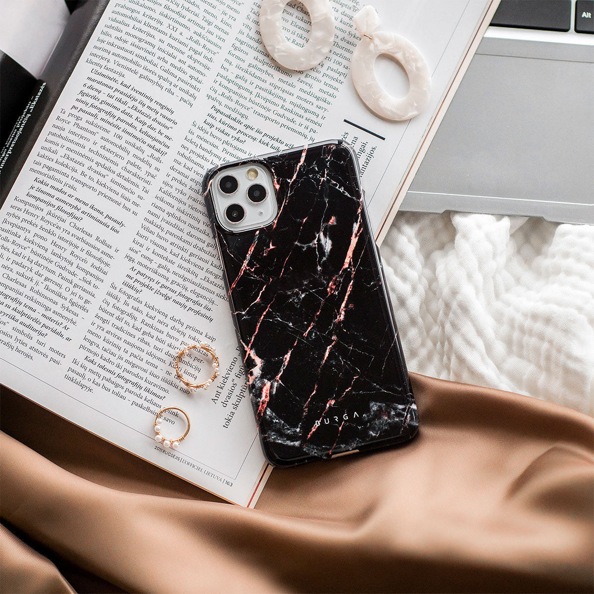 Burga Tough Case Apple iPhone 14 Hoesje Rose Gold Marble Print afbeelding 6