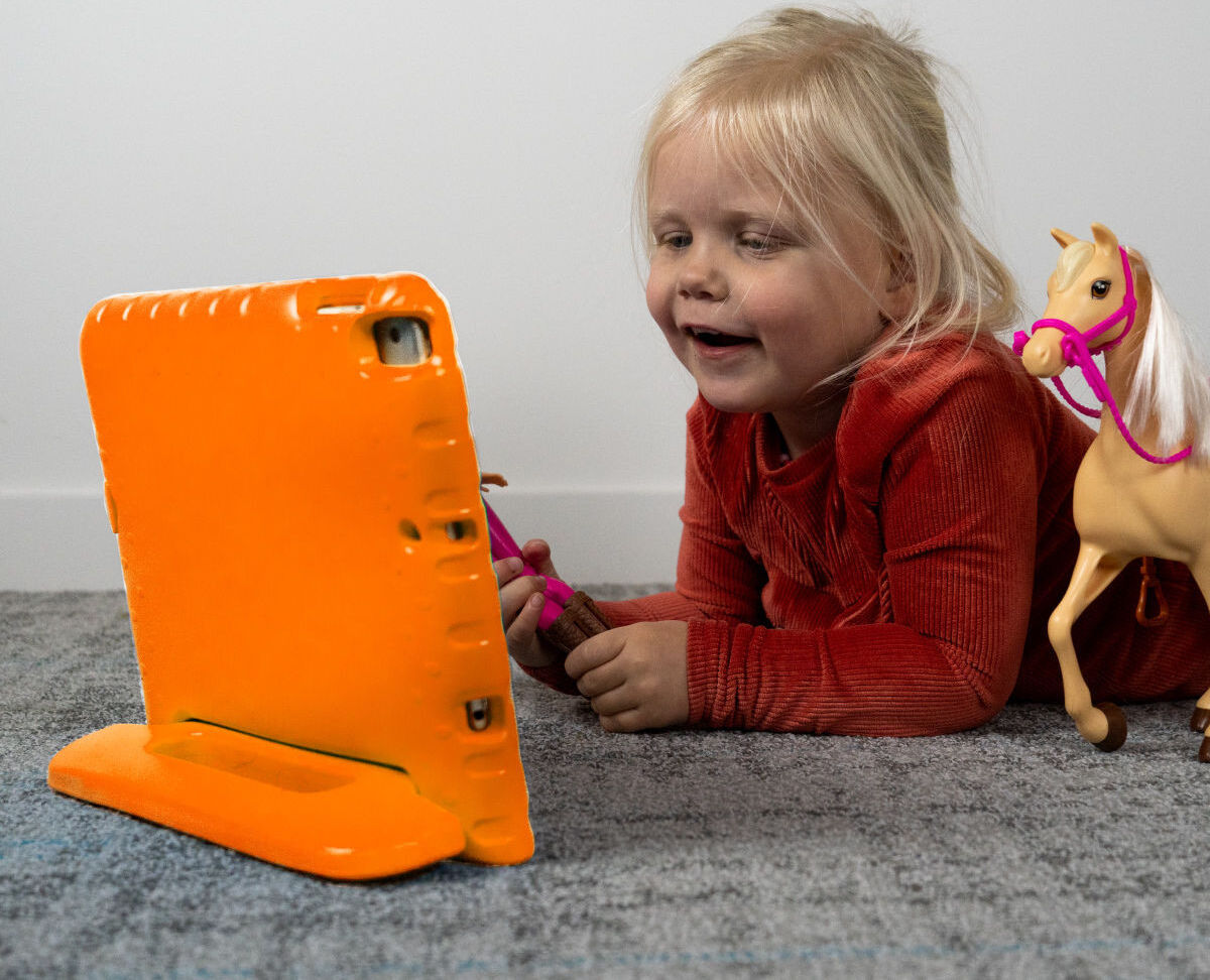 iPad 9.7 2017/2018/Air/Air 2 Kinder Tablethoes met Handvat Oranje afbeelding 2