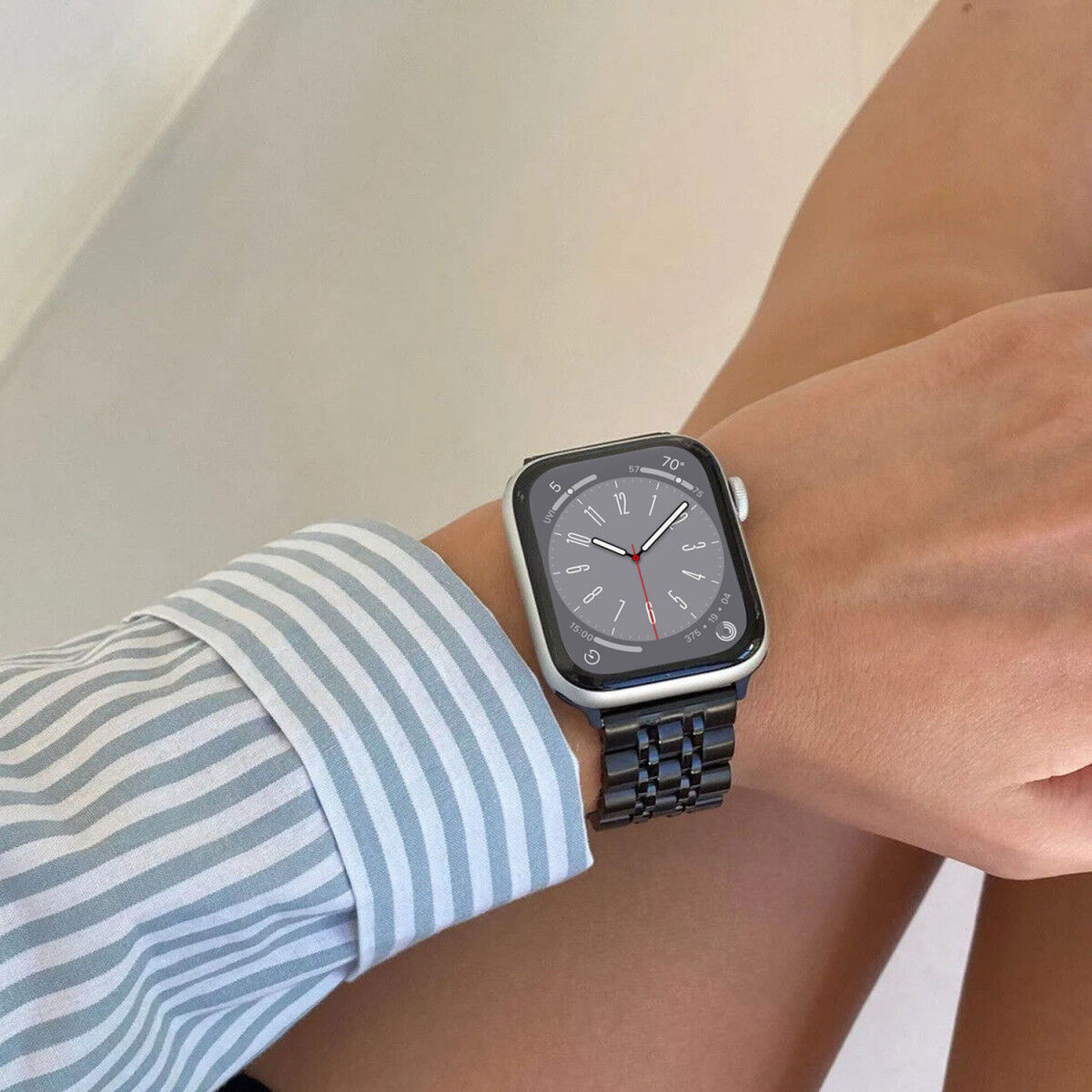 Apple Watch Bandje - 1-10/SE/Ultra - 49/46/45/44/42MM - Roestvrij Staal - Zwart afbeelding 3