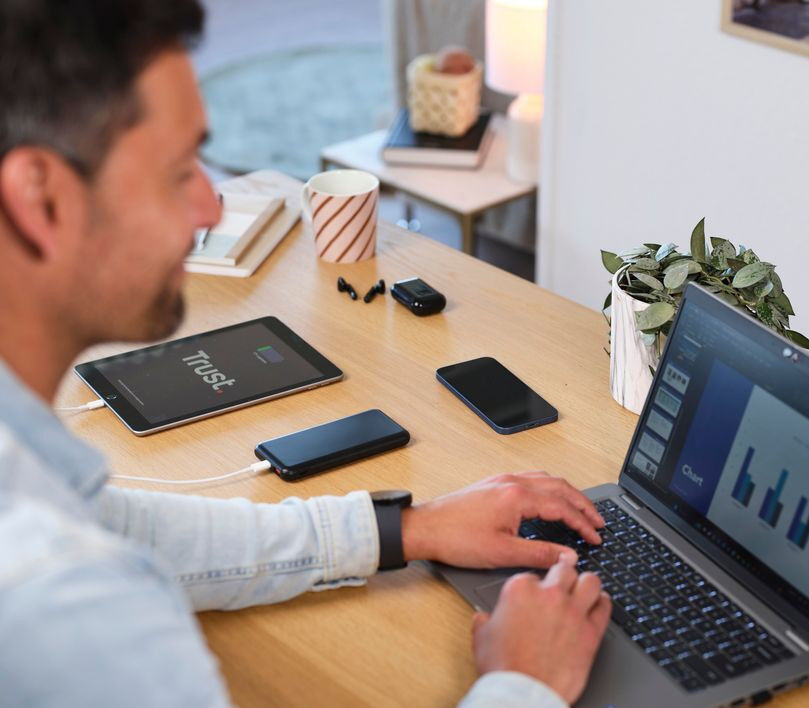Trust Eco Redoh 10.000 mAh Powerbank Fast Charge USB / USB-C Zwart afbeelding 7
