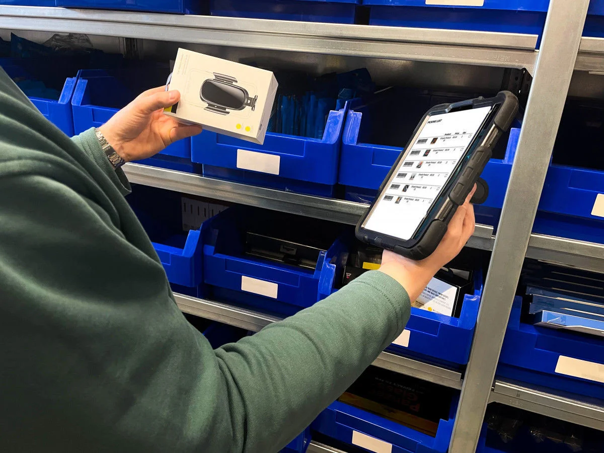 Apple iPad Pro 12.9 Hoes met Screen Protector en Handriem Roze afbeelding 12