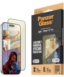 PanzerGlass EyeCare Ultra-Wide iPhone 15 Pro Protector Easyaligner
