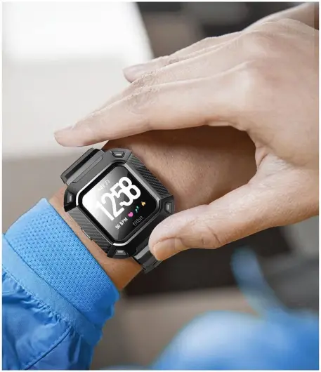 SUPCASE UB Pro Fitbit Versa Hoesje met Bandje Zwart afbeelding 6