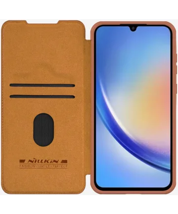 Nillkin Qin Pro Samsung Galaxy A55 Hoesje Book Case met Camera Slider Bruin Hoesjes