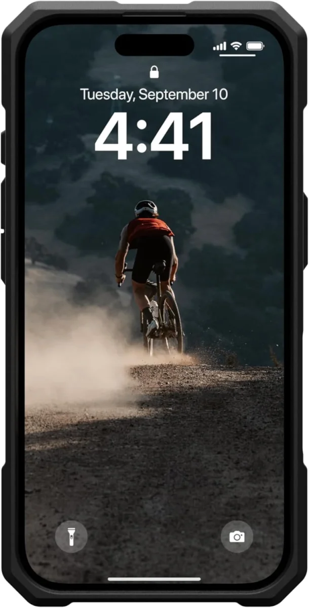 UAG Monarch Pro Apple iPhone 16 Hoesje MagSafe Back Cover Carbon Fiber afbeelding 7
