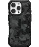 Urban Armor Gear Pathfinder SE Apple iPhone 16 Pro Hoesje MagSafe Backcover Camo