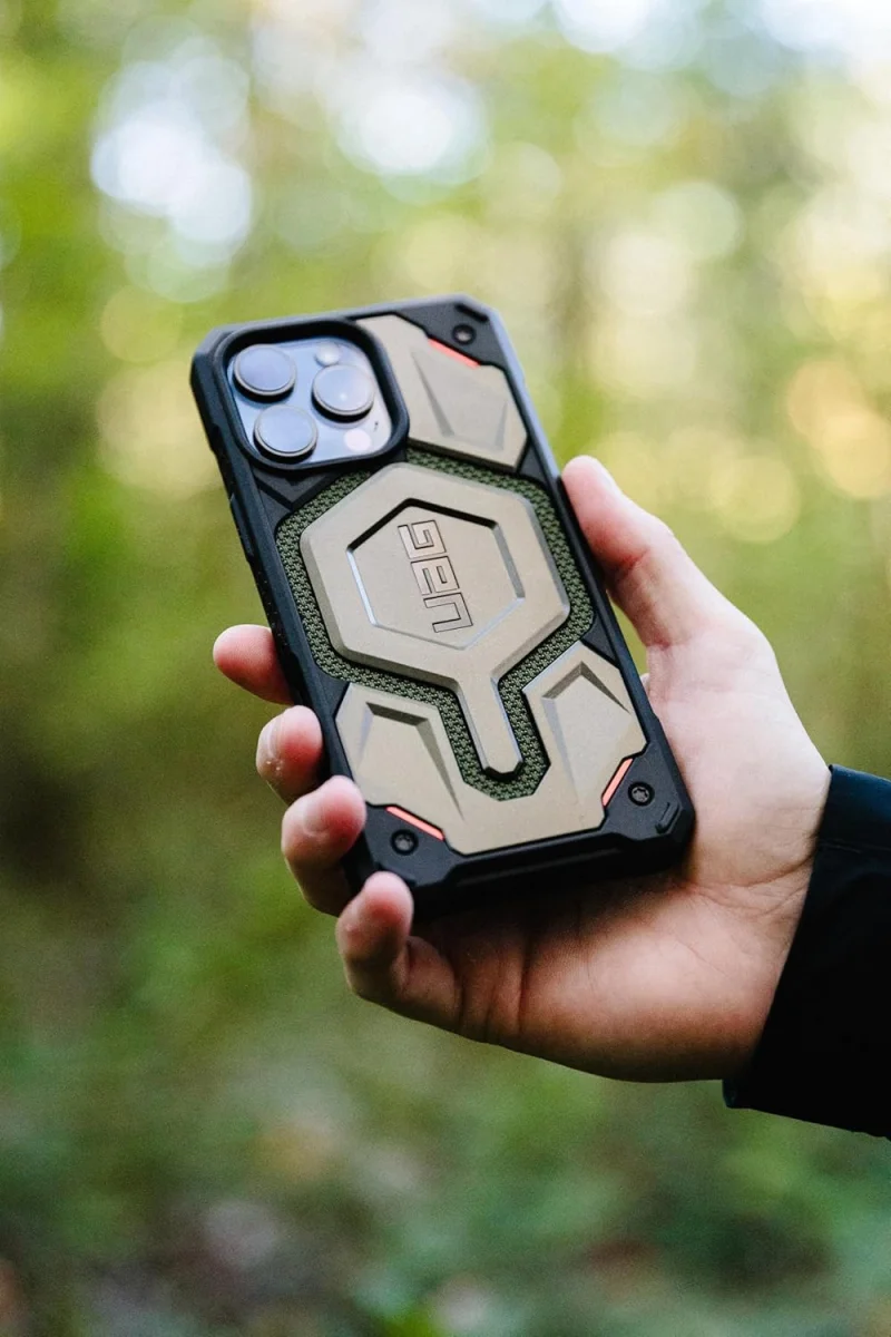 UAG Monarch Pro Apple iPhone 16 Pro Max Hoesje MagSafe Back Cover Kevlar Groen afbeelding 4