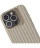 Nudient Bold Case Apple iPhone 16 Pro Hoesje Siliconen met MagSafe Beige