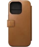 Nomad Modern Leather Folio iPhone 16 Pro Hoesje MagSafe English Tan