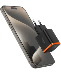 Spigen ArcStation Essential USB-C Oplader 30W Quick Charge Zwart