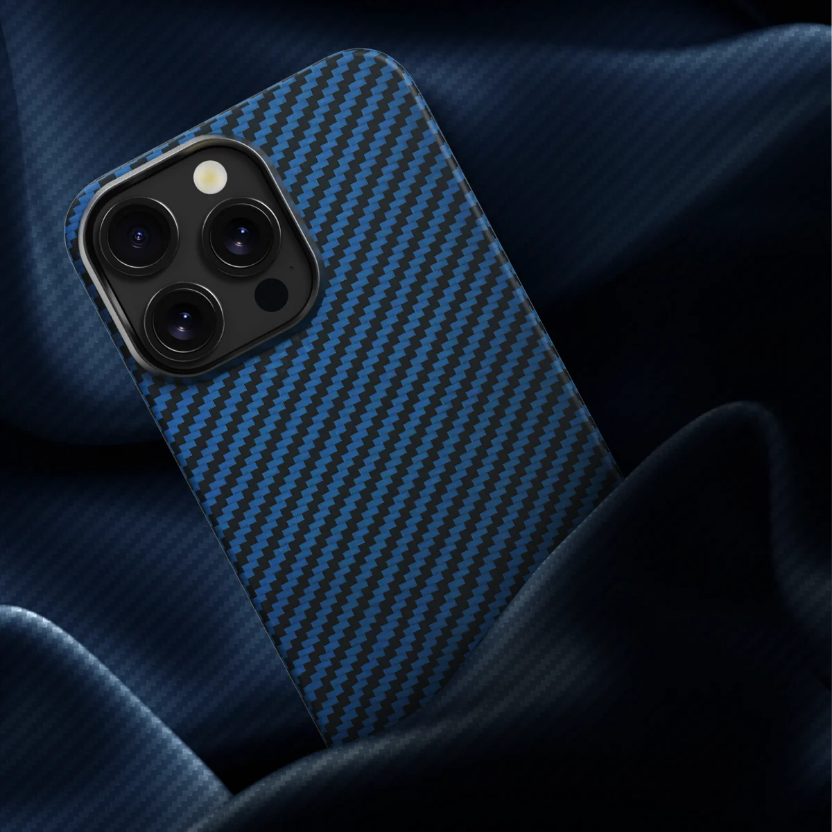 NEKIT Fiber Apple iPhone 14 Pro Hoesje MagSafe Kevlar Back Cover Dun Blauw afbeelding 11