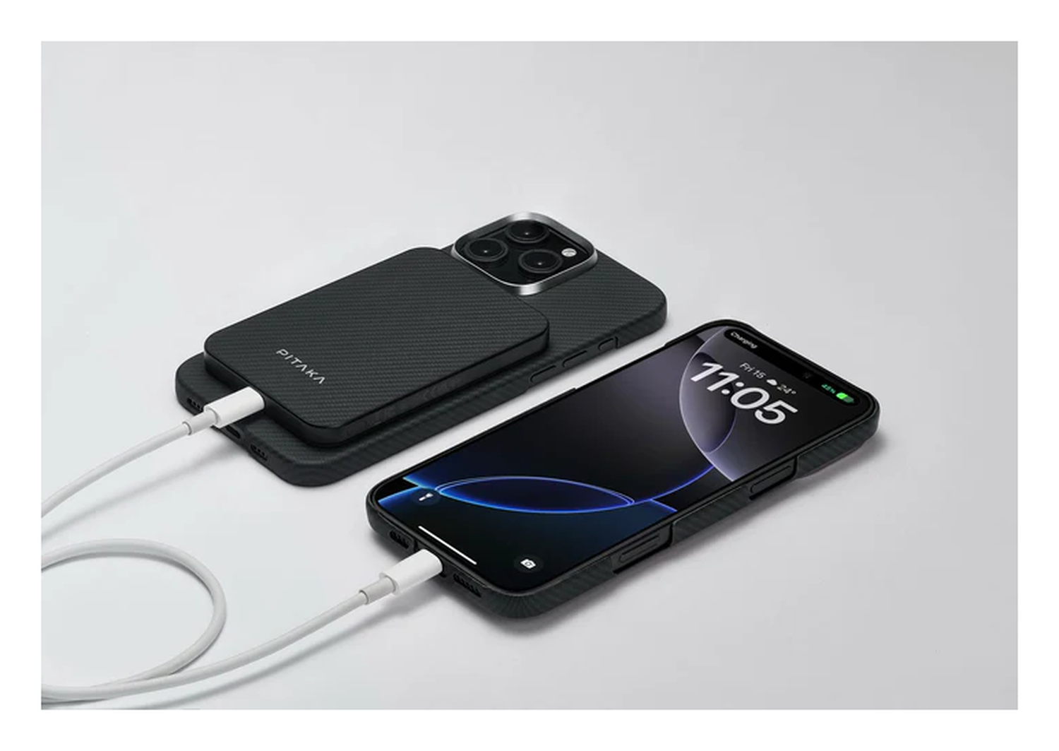 PITAKA Apple iPhone 16 Pro Hoesje met 5.000mAh MagSafe Powerbank Zwart afbeelding 3