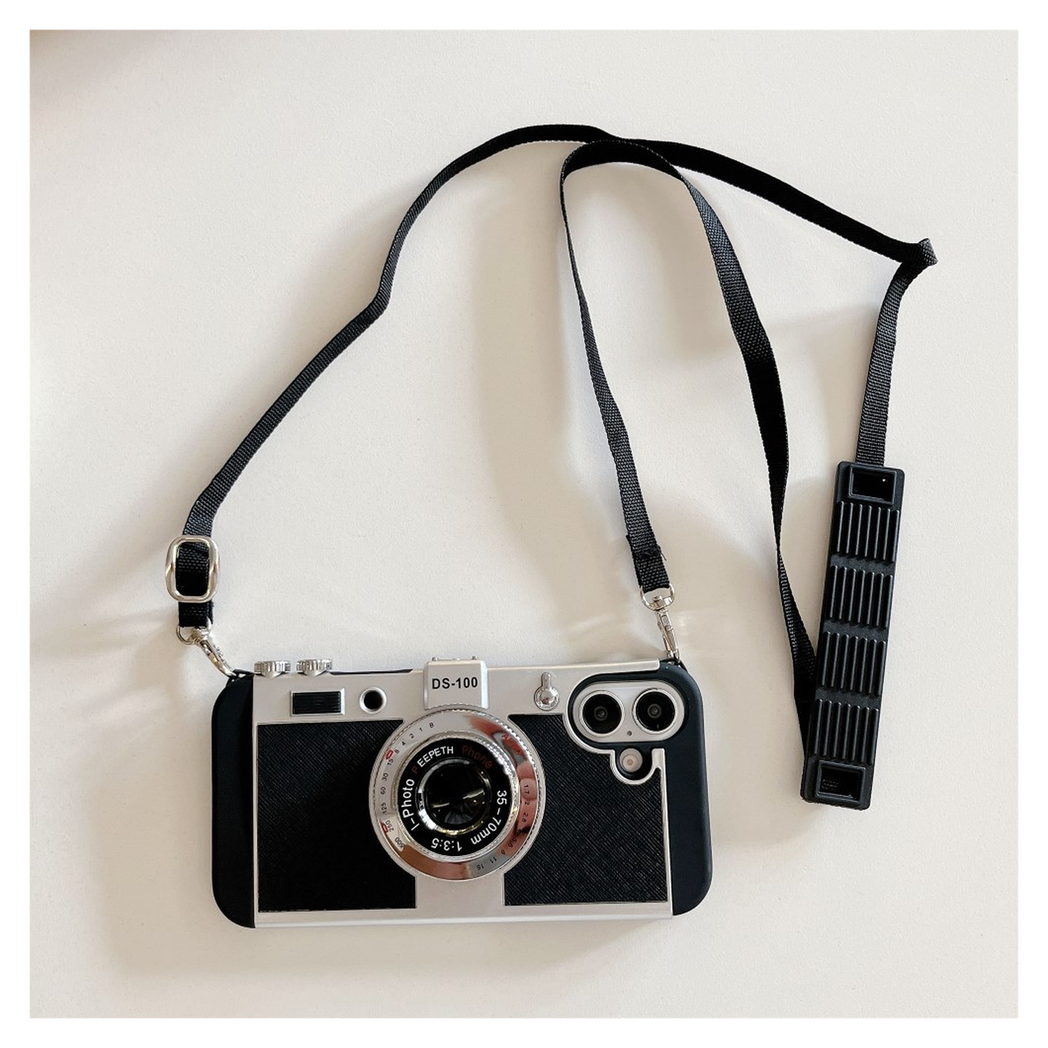 iPhone 16 Hoesje Vintage Retro Camera Back Cover met Koord Zwart afbeelding 2