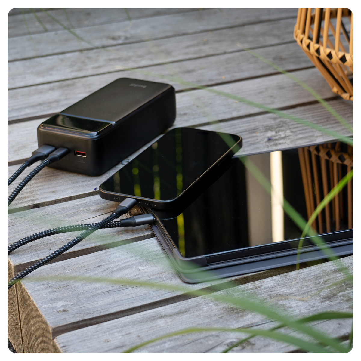 Buddi Boost 30.000 mAh Powerbank Met Display Duo Pack Zwart 22.5W afbeelding 15