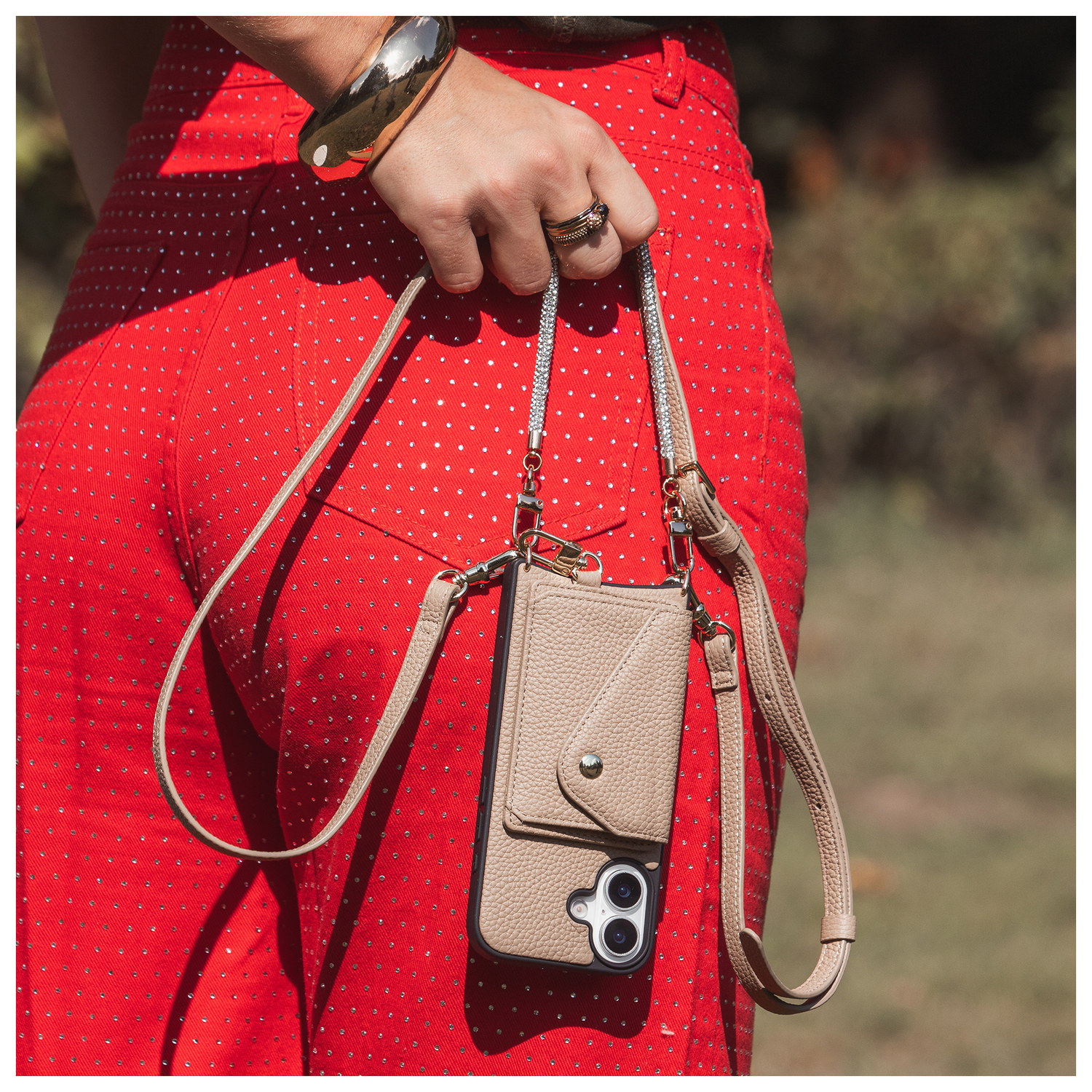AVY Verstelbaar Leren Crossbody Telefoonkoord (130CM) Leather Beige afbeelding 6