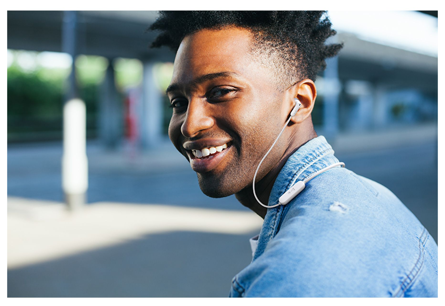 JBL Tune 215 Bluetooth Oordopjes Wit afbeelding 3