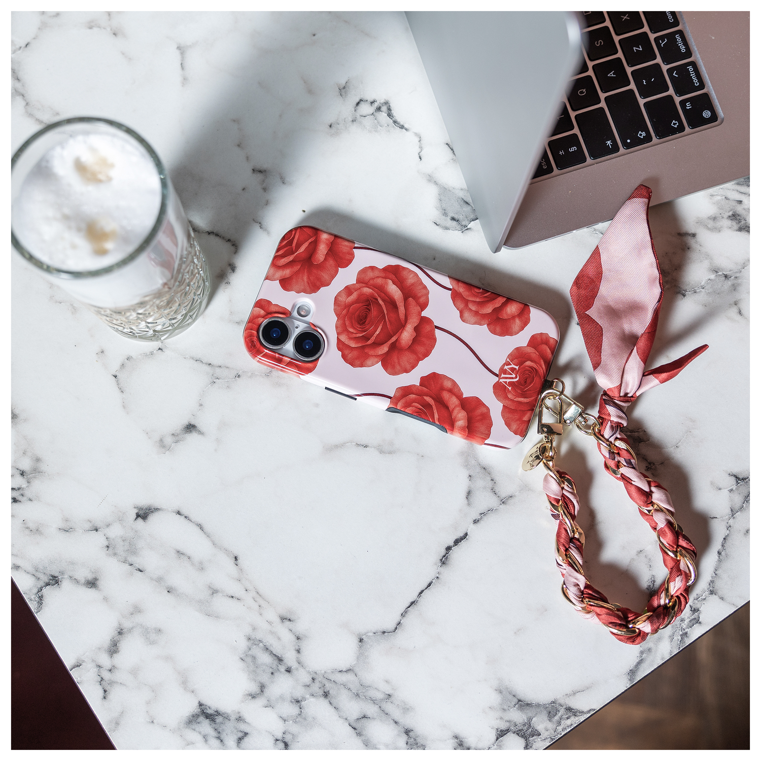 AVY Apple iPhone 14 / 13 Hoesje MagSafe Back Cover Botanique Roses afbeelding 10