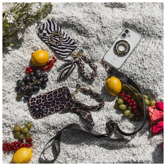 AVY Apple iPhone 16 MagSafe Hoesje met Koord 130CM Serengeti Zebra afbeelding 4