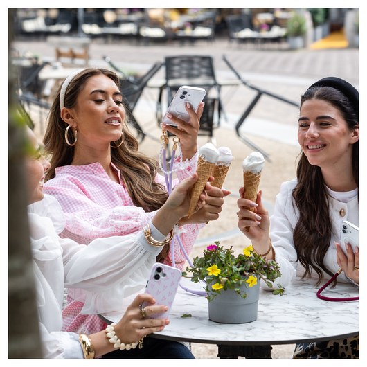 AVY Apple iPhone 15 Pro Hoesje met Koord & MagSafe Set Pearl & Rope Burgundy afbeelding 5