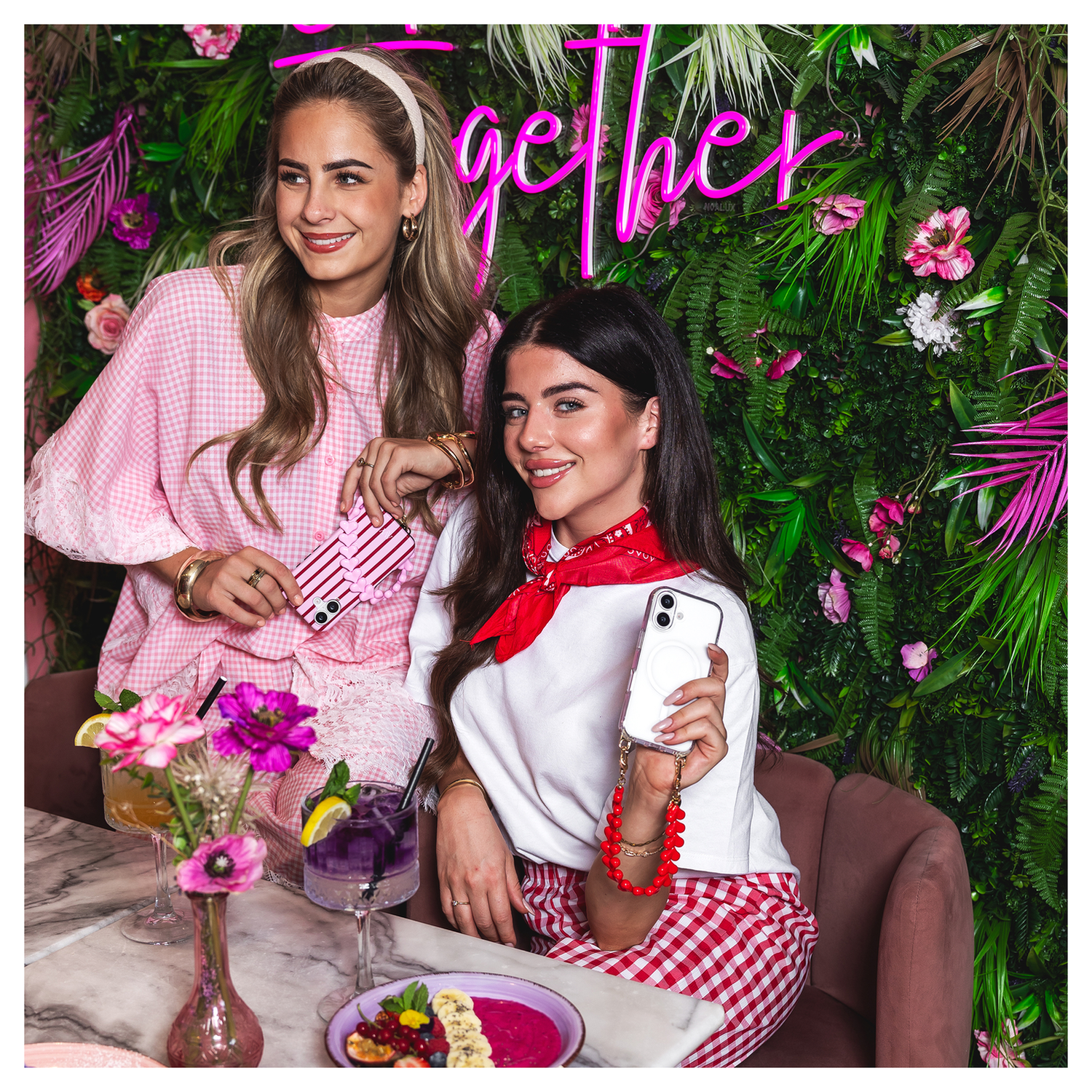 AVY Apple iPhone 13 / 14 MagSafe Hoesje met Koord 32CM Linea Sol afbeelding 4