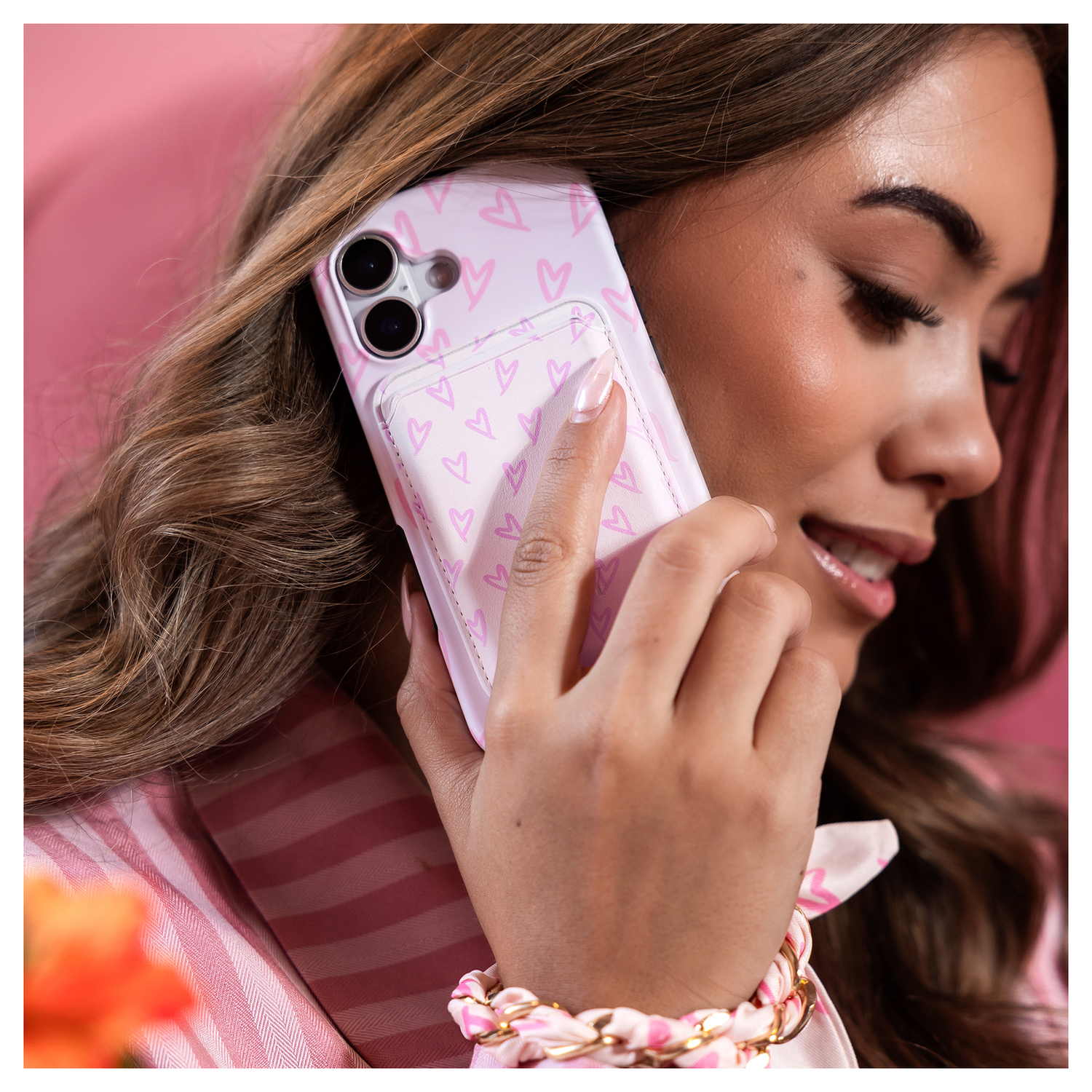 AVY Apple iPhone 16e Hoesje Met Koord 32CM Cupid Blush afbeelding 4