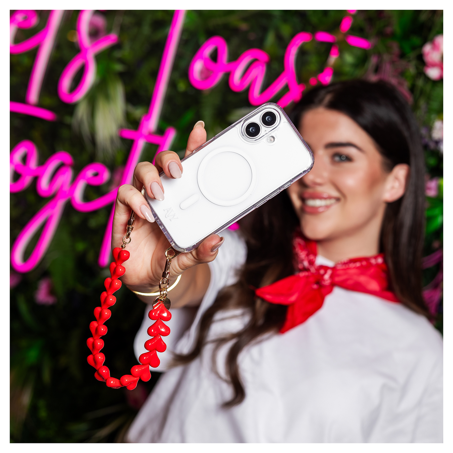 AVY Samsung Galaxy S24 Ultra Hoesje met Koord & MagSafe 30CM Cupid Red afbeelding 2