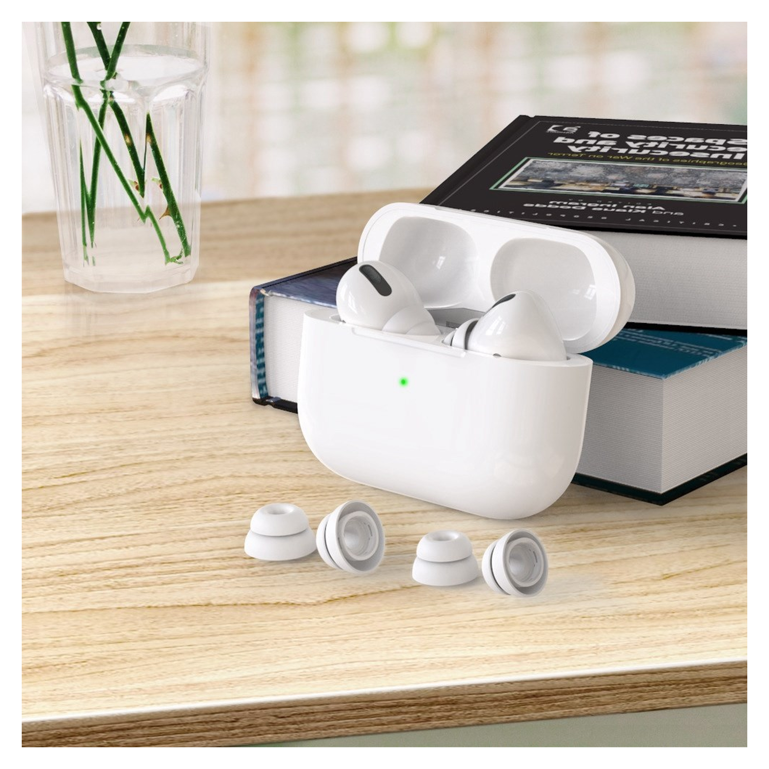 3 Pack AirPods Pro (1e & 2e Generatie) Soft Silicone Dopjes Tips S / M / L afbeelding 7