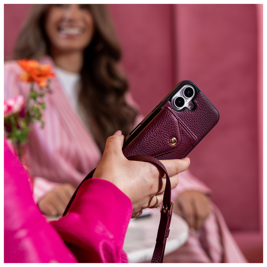 AVY Apple iPhone 15 Burgundy Leren Hoesje met Koord Leather and Silver afbeelding 4