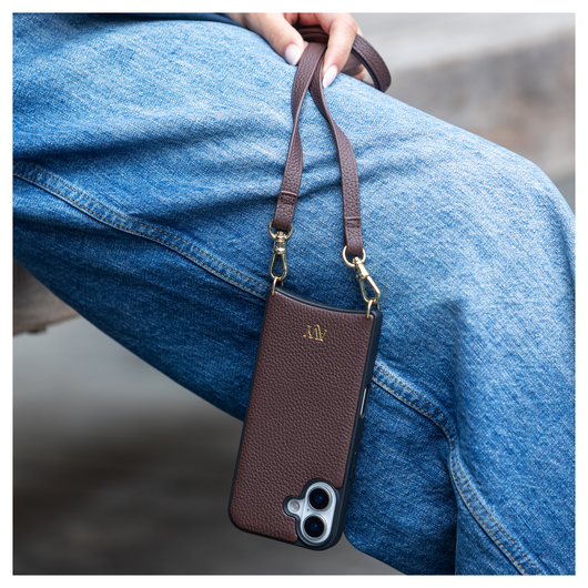 AVY Apple iPhone 13 / 14 Bruin Leren Hoesje met Koord Long Leather afbeelding 2