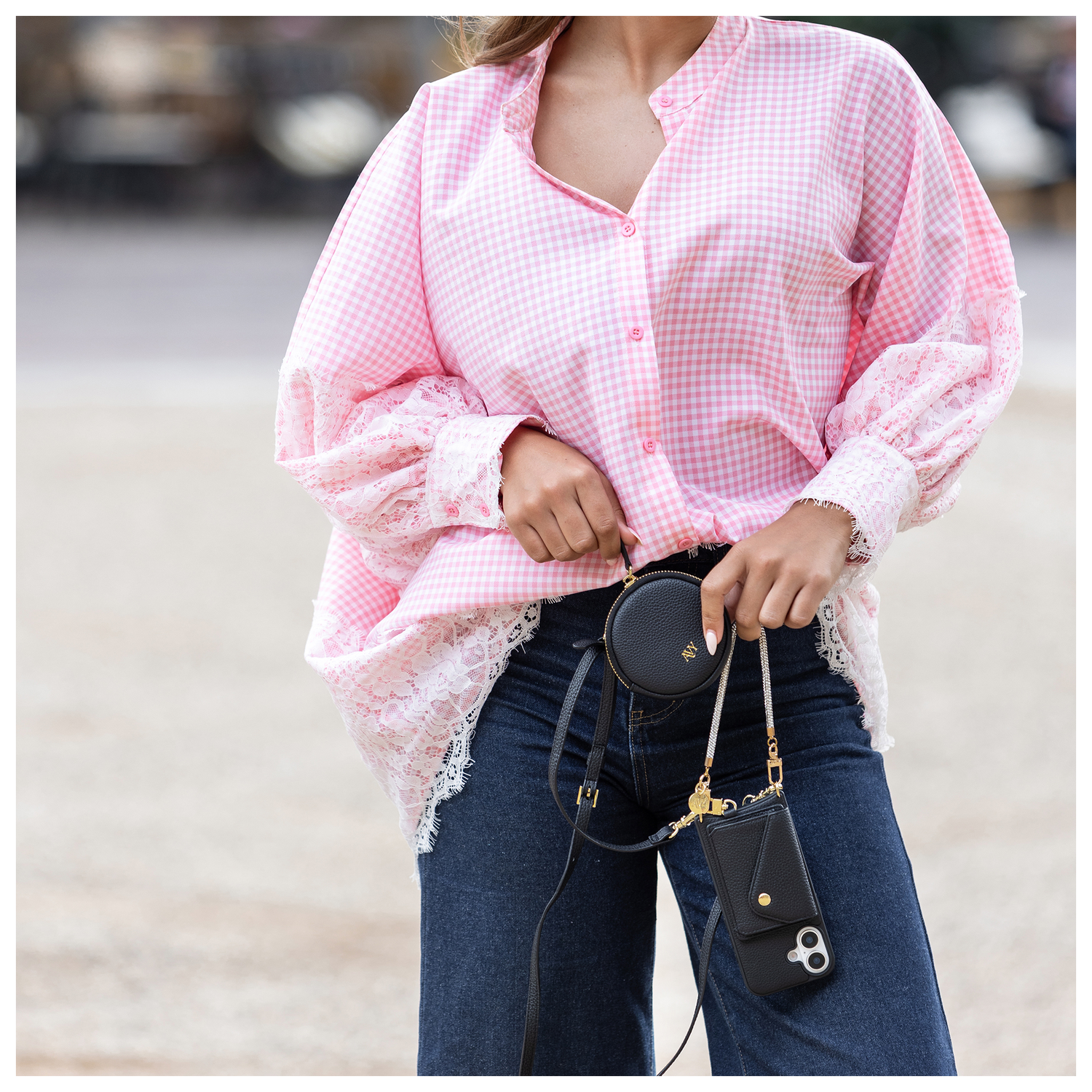 AVY Apple iPhone 16 Zwart Leren Hoesje met Koord Silver Spark afbeelding 5