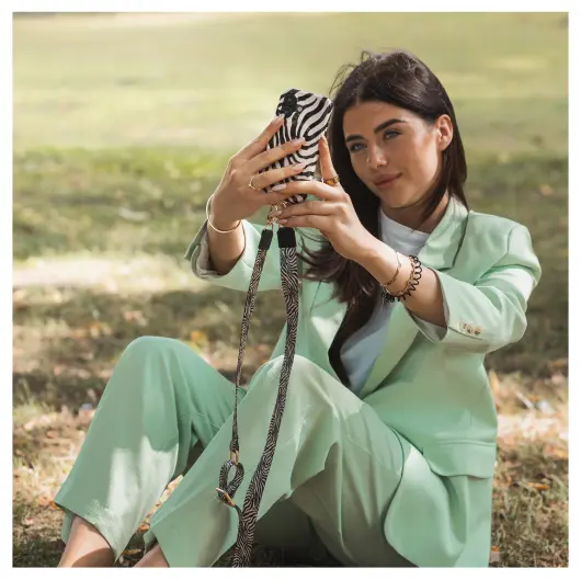 AVY Samsung Galaxy A56 / A36 Hoesje met Koord & MagSafe 130CM Serengeti Zebra afbeelding 4