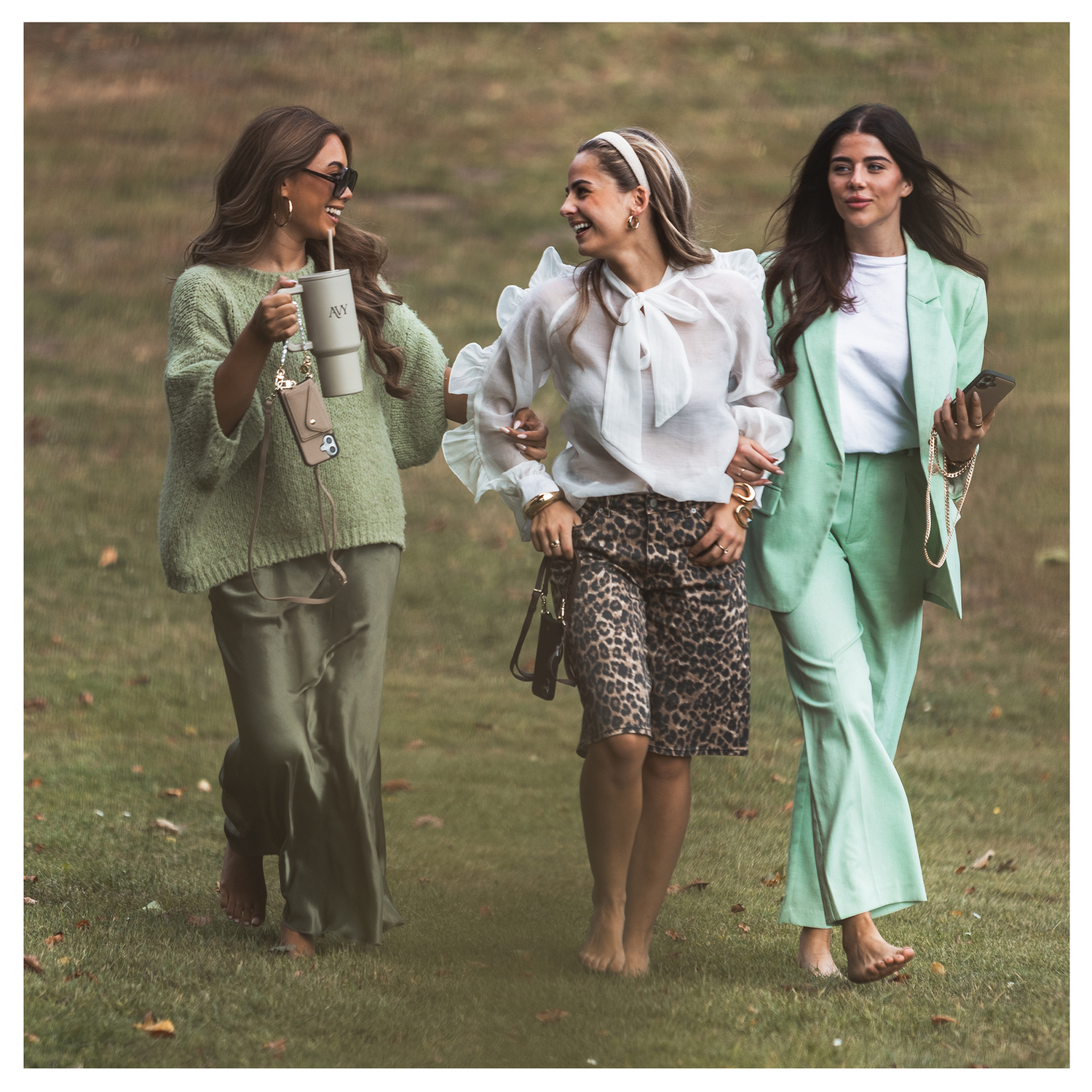 AVY Apple iPhone 17 Pro - Classic Kit - Leather Beige afbeelding 4