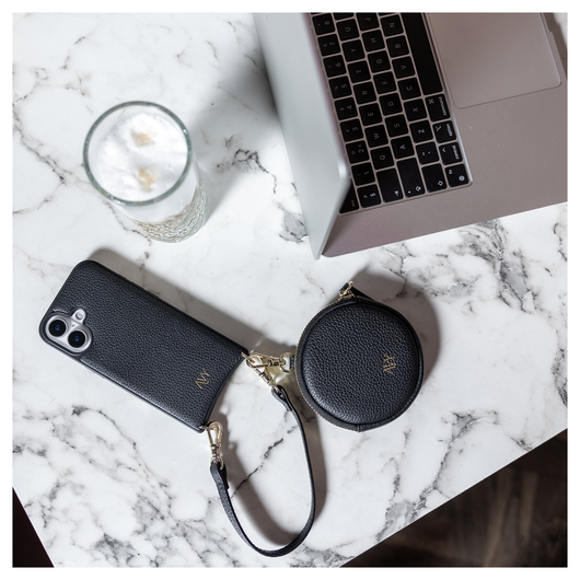 AVY Apple iPhone 15 Pro Max - Styled Kit - Zwart - Short Leather afbeelding 3