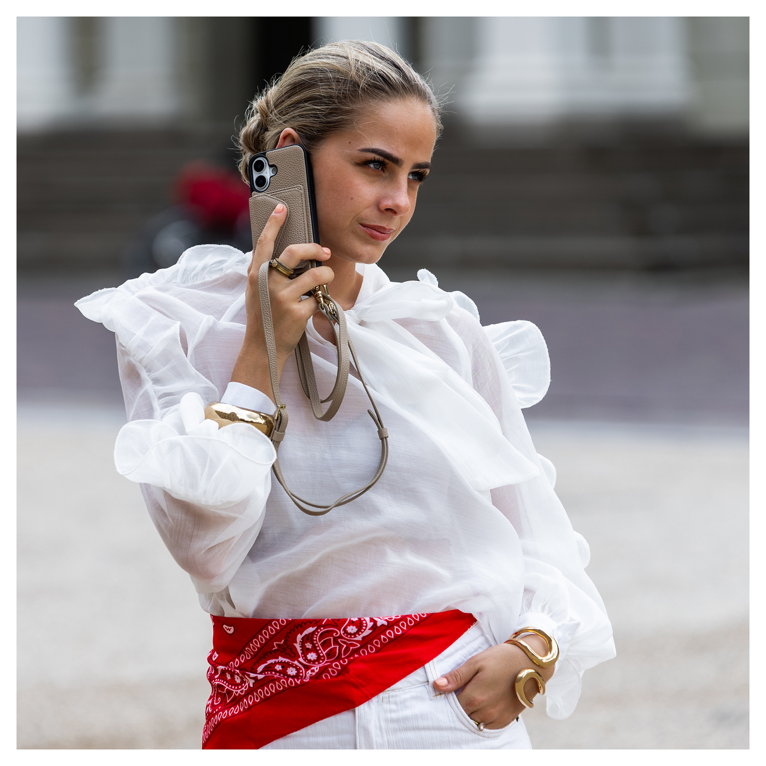 AVY Samsung Galaxy A56 - Styled Kit - Beige - Leather and Pearls afbeelding 2