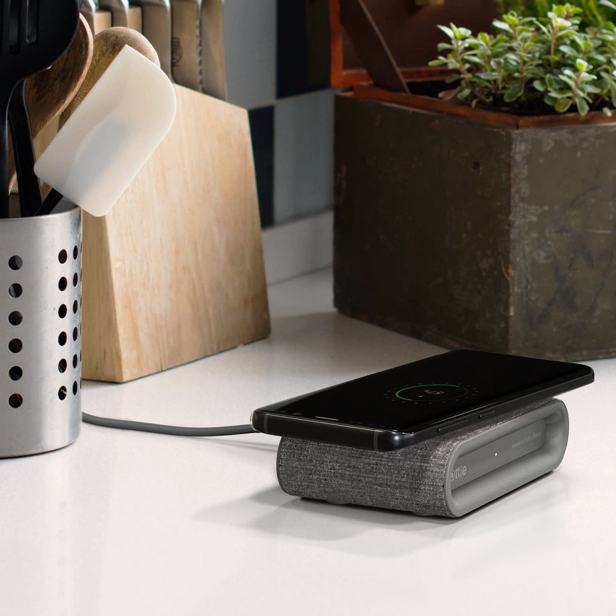 iOttie iON Wireless Plus Fast Charge Draadloze Oplader 10W Grijs afbeelding 14