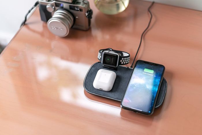 Mophie 3-in-1 Apple iPhone / Watch / AirPods Draadloze Oplader Zwart afbeelding 4