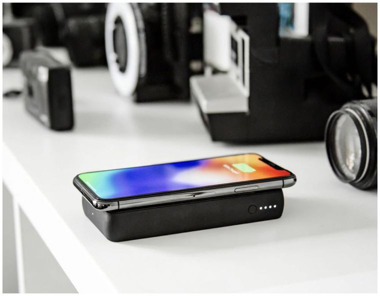 Mophie Charge Stream XL Powerbank Draadloos Opladen Zwart afbeelding 2