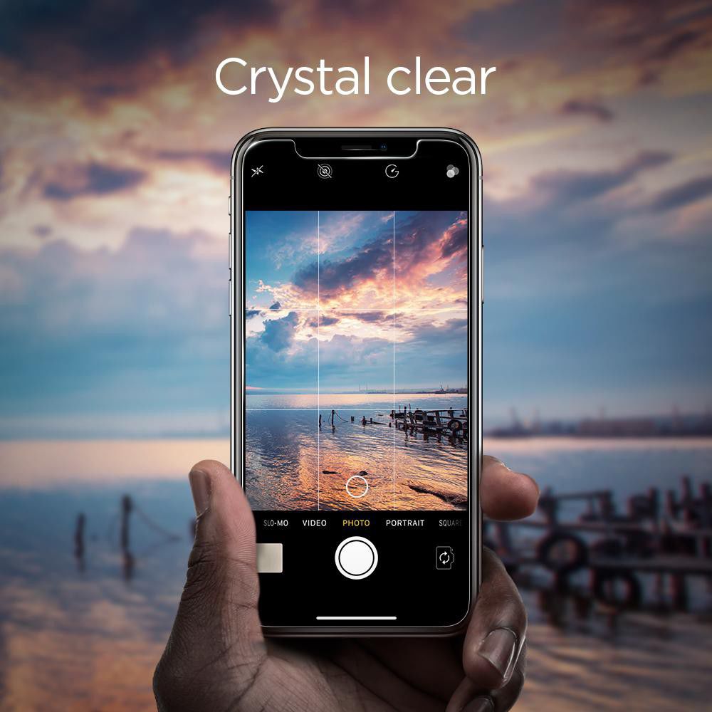 Spigen Apple iPhone XS Tempered Glass Screen Protector (2 Pack) afbeelding 7