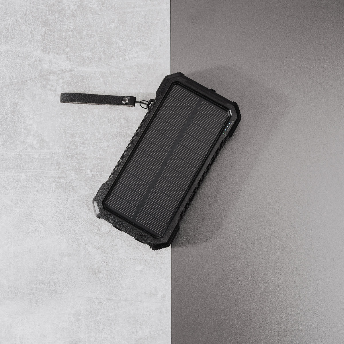 4smarts TitanPack Solar Powerbank 20.000 mAh met Stofdichte Poorten afbeelding 7